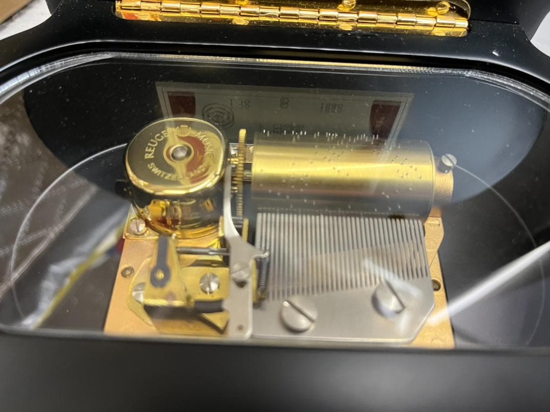 ★美品★ＲＥＵＧＥ　リュージュ　オルゴール　ショパン　36弁　スイス　高級