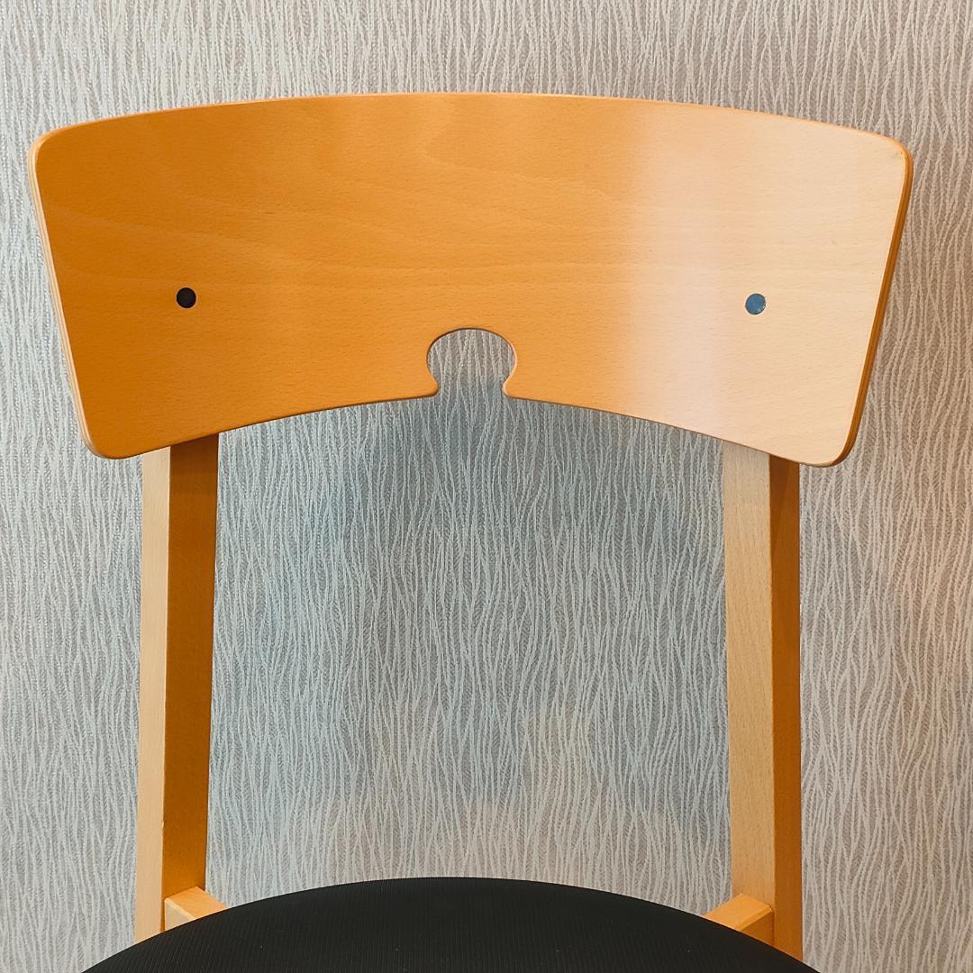 カリガリス　ダイニングチェア　2脚セット　スタッキングチェア