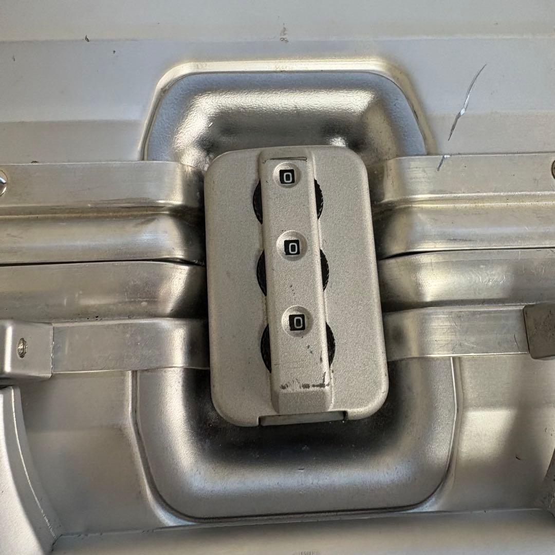 リモワ 931.70 トパーズ『JUMBO』2＋4輪プルタブスーツケース 82L