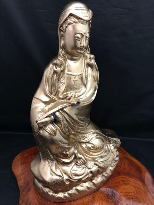 観音 菩薩 銅製 仏像 台付　彫刻 置物 開運 風水 骨董 古美術 アンティーク