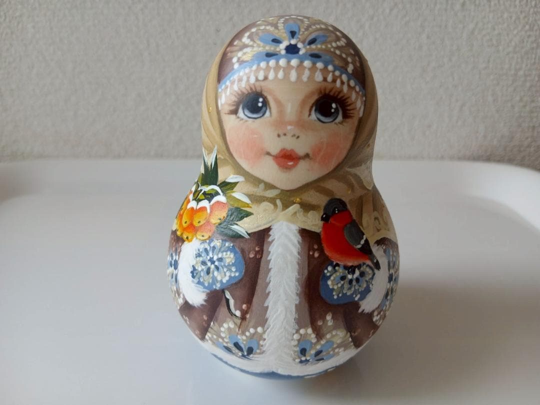 【CBT071】9cm級 おきあがりこぼし(大) スベトラーナ　ロシアの冬