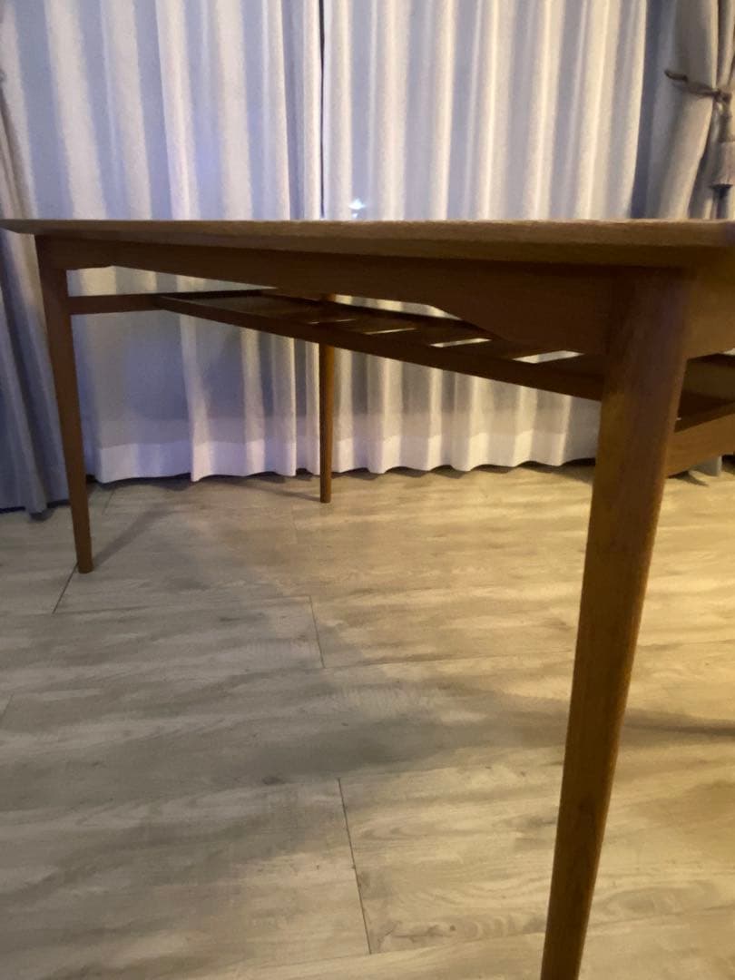 【taka777 】モモナチュラル　ダイニングテーブル