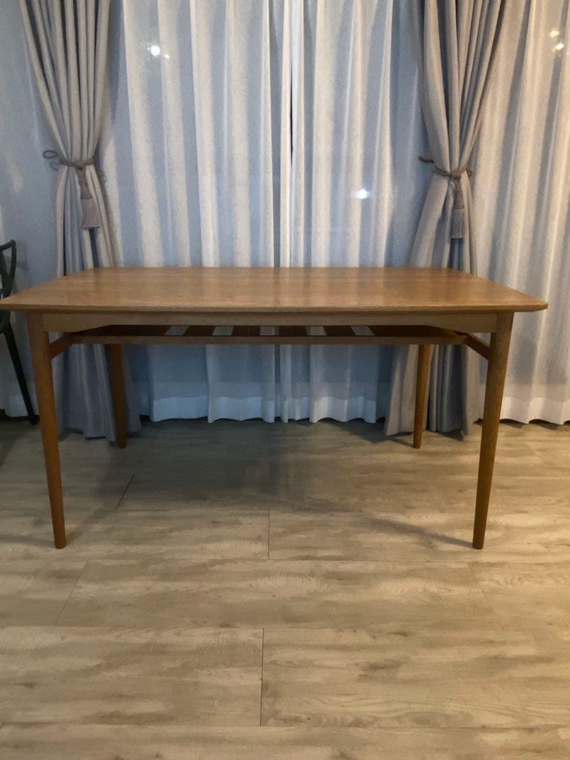 【taka777 】モモナチュラル　ダイニングテーブル