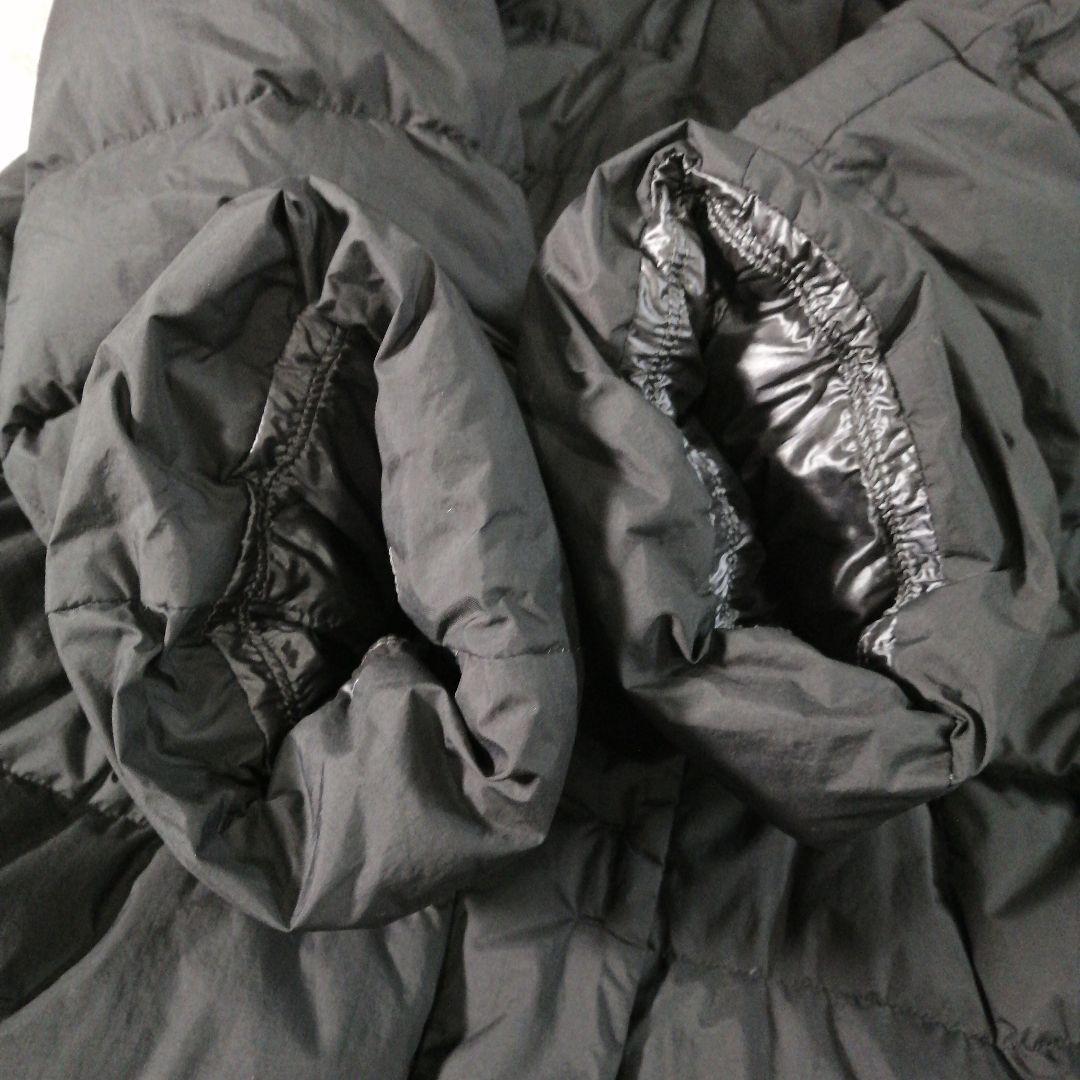 ユニクロ　プラスJ　ウルトラライトダウンフーデッドコート　ブラックXL