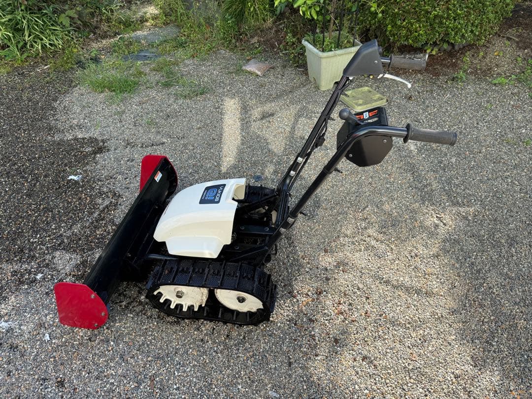 HONDA　ユキオスe 　電動除雪機　中古