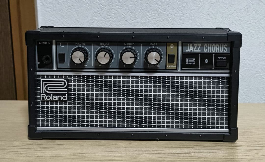 Roland JC−01