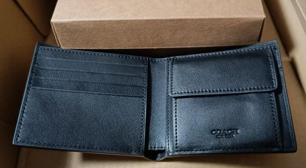 M★交渉OK★新品★二つ折り財布★質問NG★返品不可