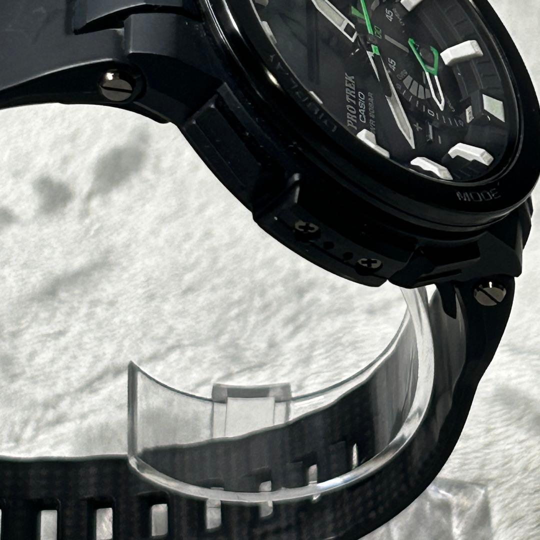 【極美品】カシオ プロトレック PRW-7000-1AJF 電波ソーラー 箱付き