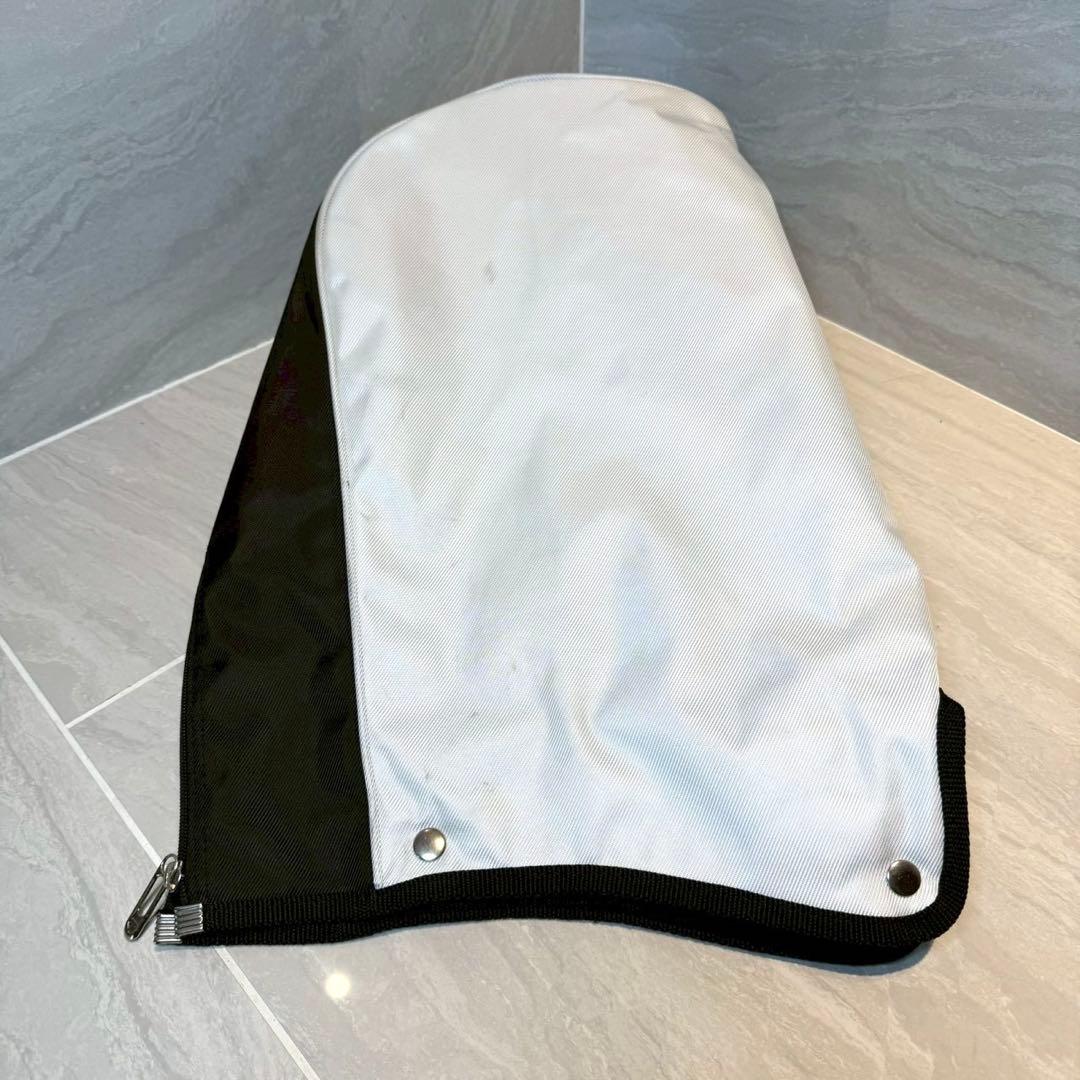 TaylorMade キャディバッグ　8.5型