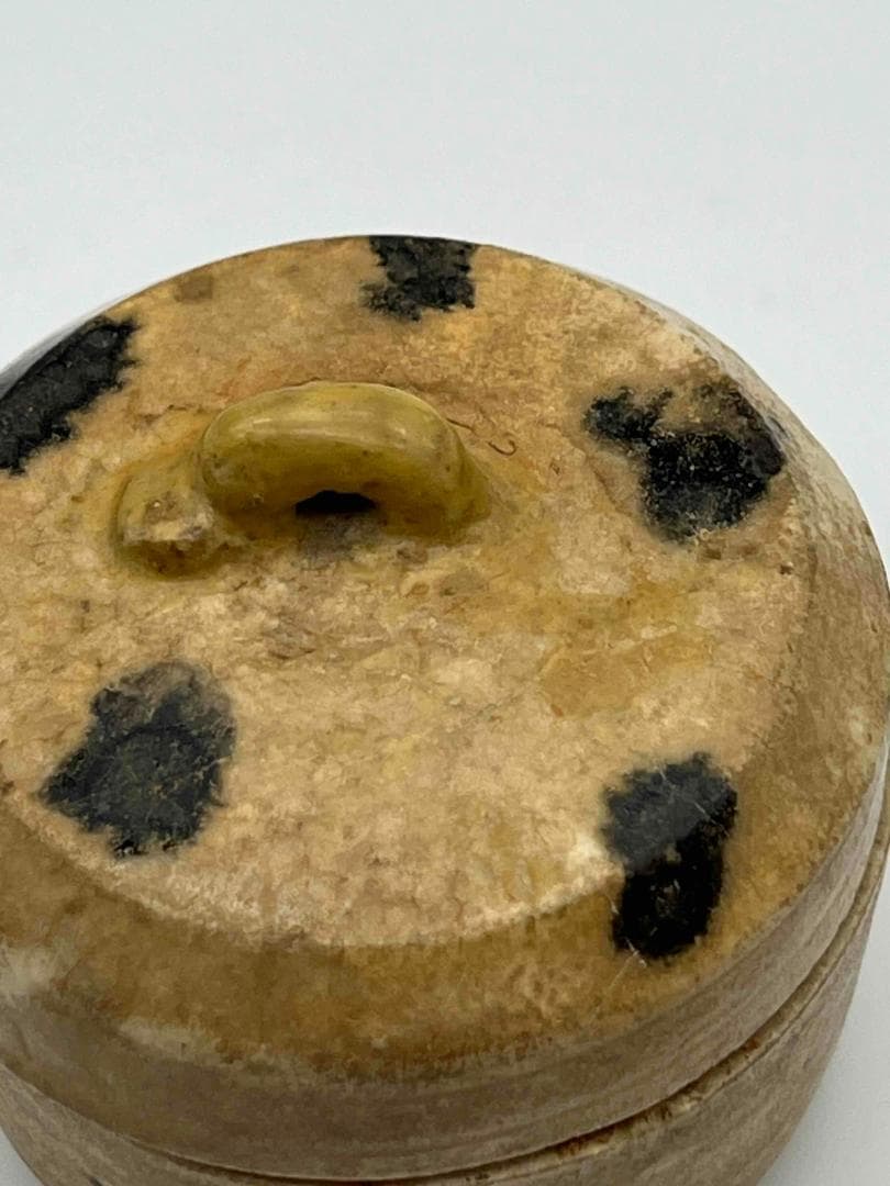 唐時代　青磁 相州窯 點彩 飛斑　香盒 粉盒 茶入　茶道具　唐物(F-84)