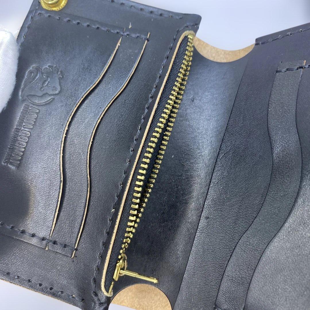 【無骨x上質 お札折らず収納】 丘染めブラック 手染めミドルトラッカーウォレット