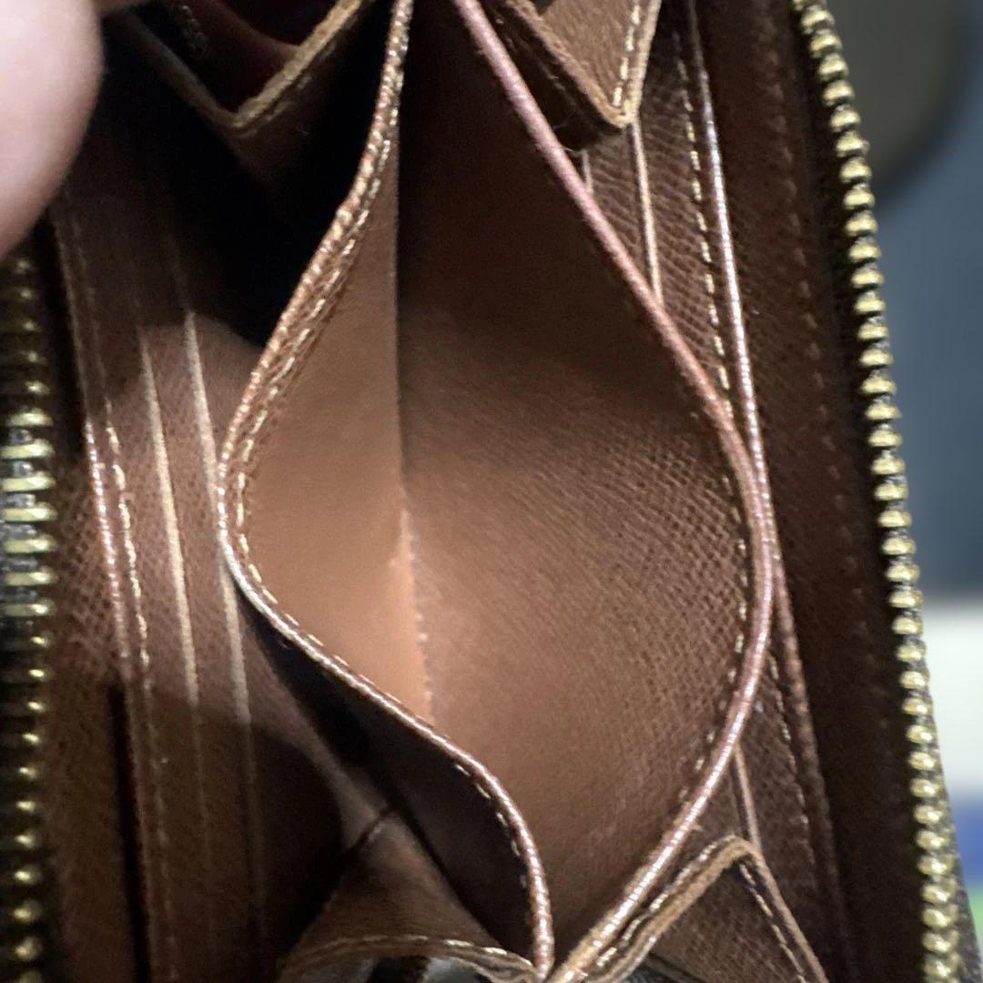 ⑨☆美品/訳あり☆モノグラム♪ジッピー パース ラウンドファスナー