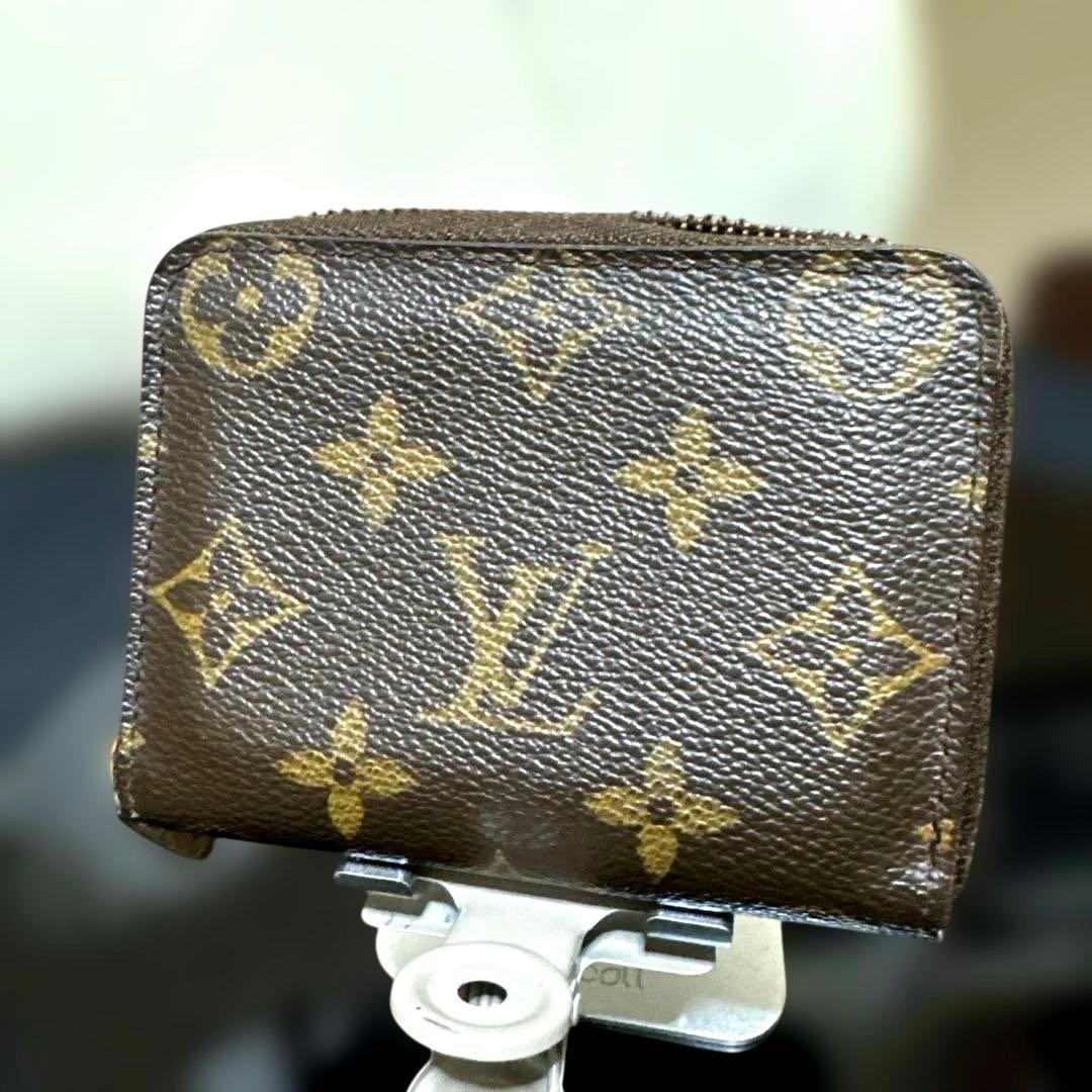 ⑨☆美品/訳あり☆モノグラム♪ジッピー パース ラウンドファスナー