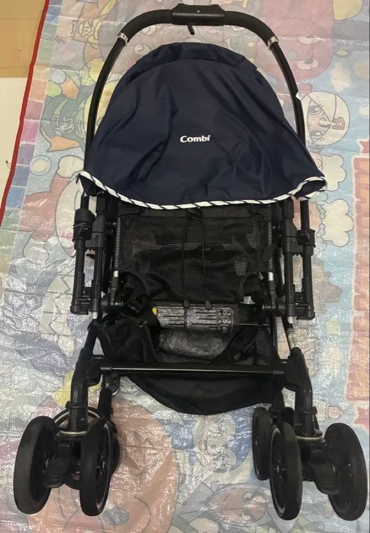 Combi エアリーネイビー ベビーカー スゴカル 4キャス エッグショック