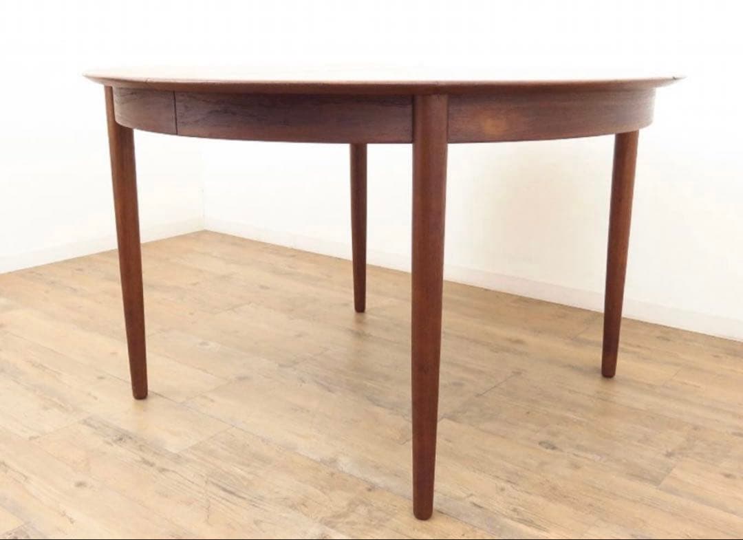 デンマーク　ダイニングテーブル　1960年代の北欧家具