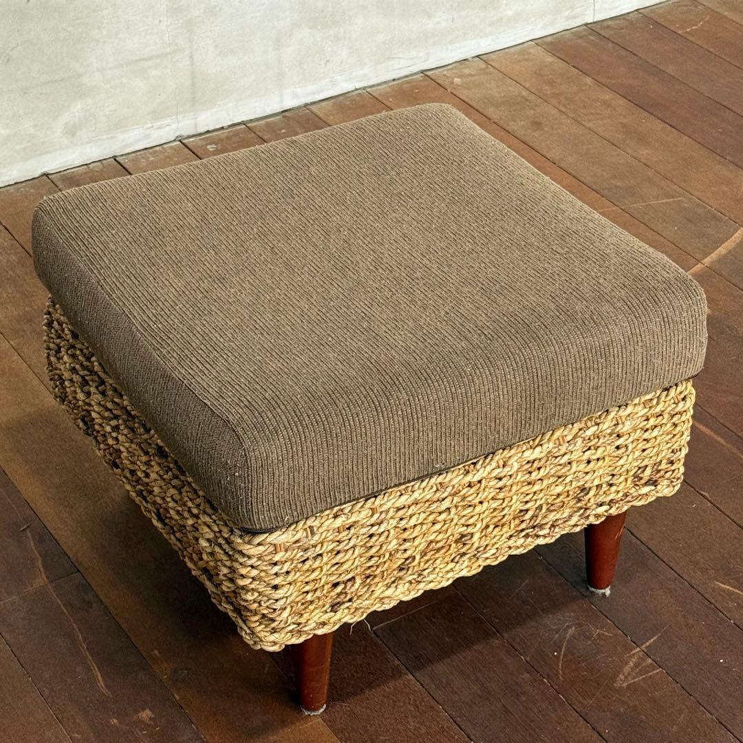 H17C16c ウォーターヒヤシンス オットマン