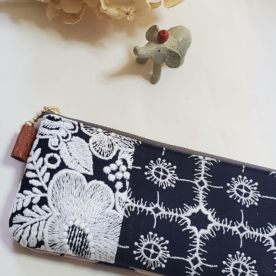 ミナペルホネン　ペンケース　smile flower