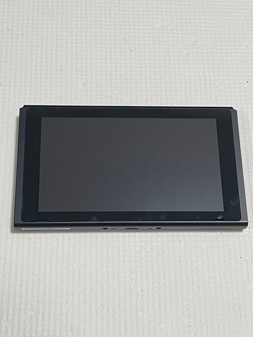 Nintendo Switch 本体のみ　ニンテンドースイッチ　2018年製