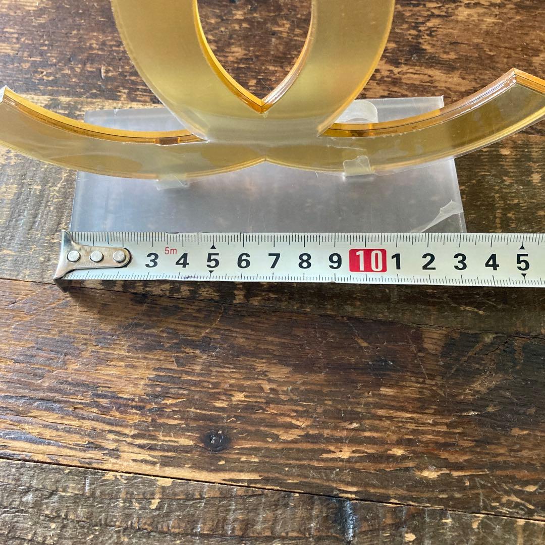 CHANEL ロゴ置物 ゴールド