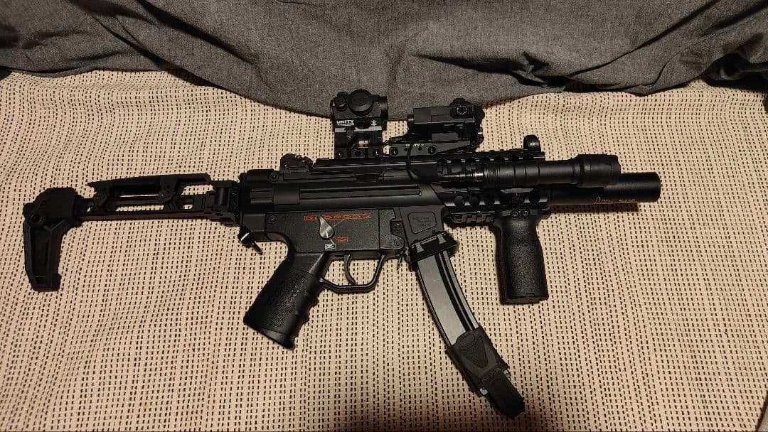 「yy様専 12月16日まで」【カスタム品】東京マルイ MP5K HC 電動ガン