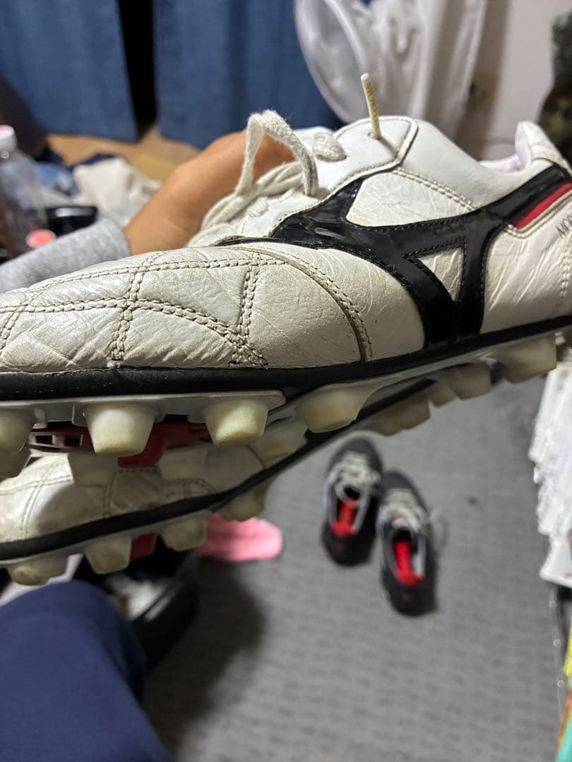 モレリアサッカースパイク　クロスステッチ　26センチ