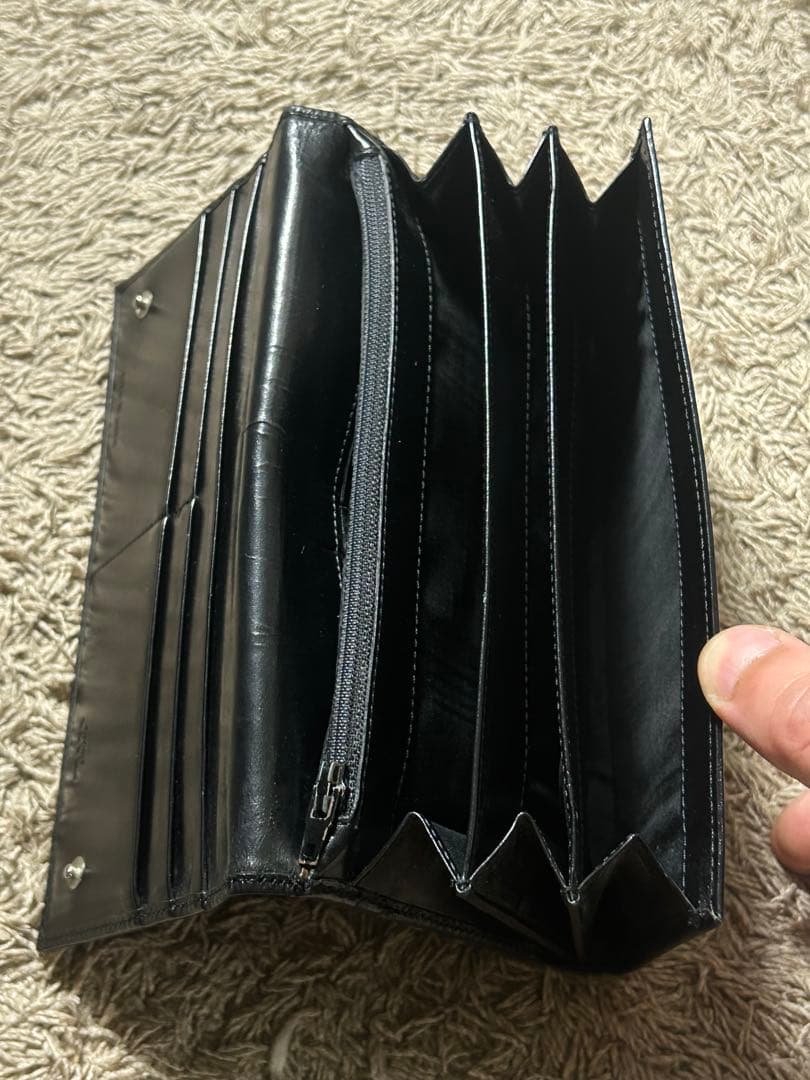 PRADA ブラック レザー 長財布