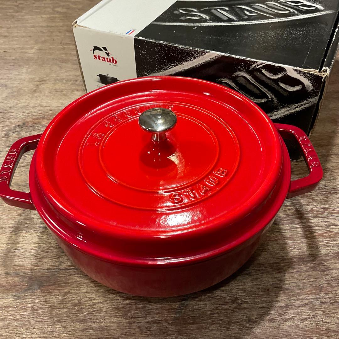 極美品！26cm ストウブ 浅型 シャロー ラウンド ココット チェリー