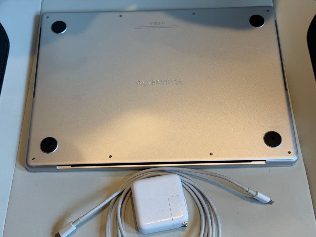 ちゃもろMacBook Pro 14“ M1 Max 64GB US