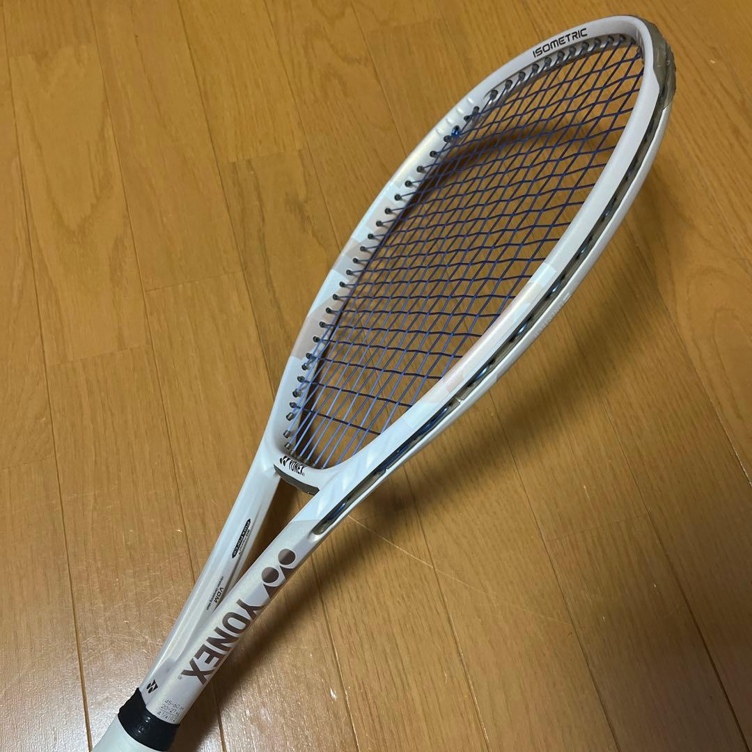 【メルカユーザー】YONEX VCORE 95 グリップ2
