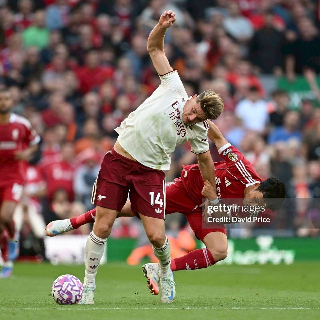 リバプール 25/26 ユニフォーム ホーム 正規品 フルパッチ 遠藤航