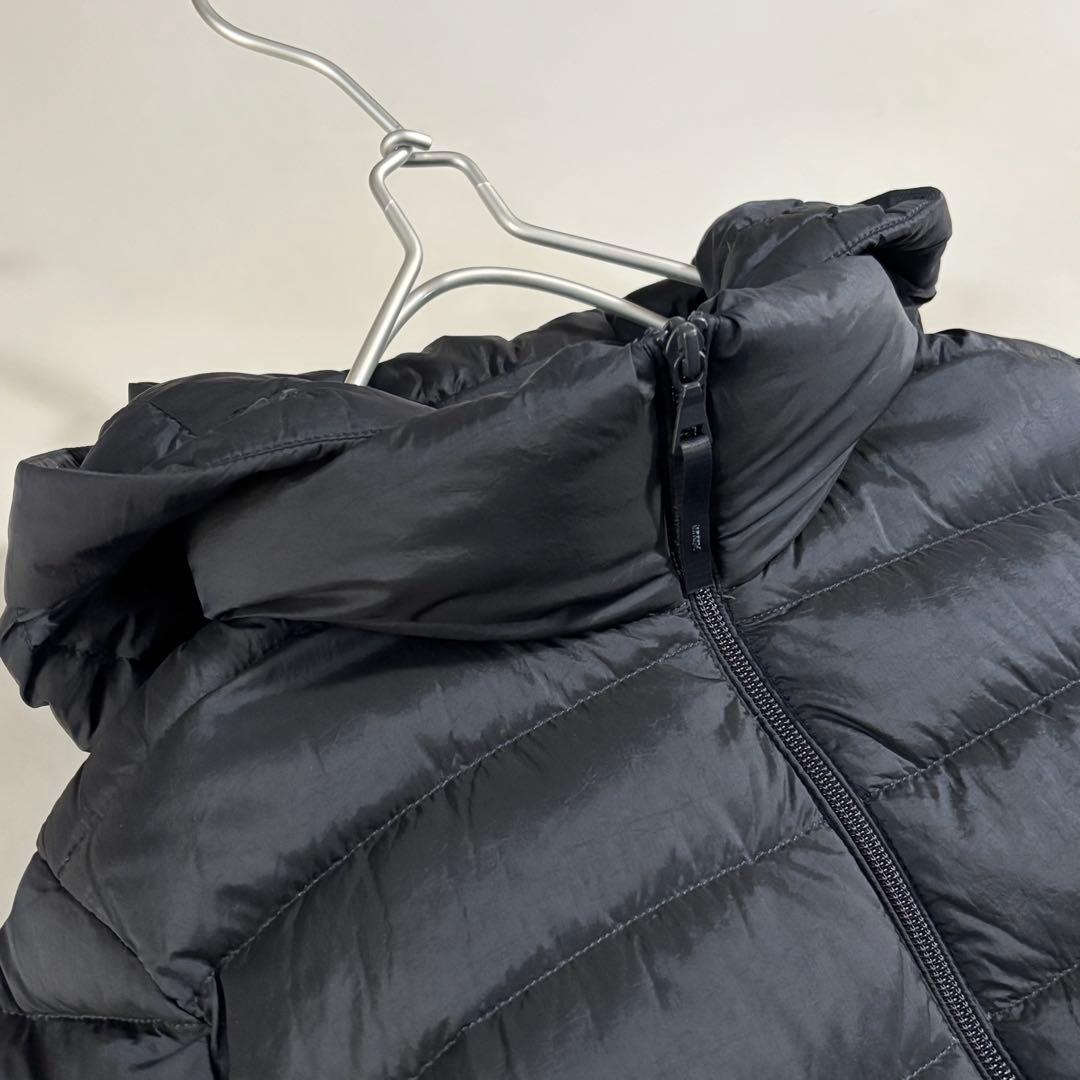 UNIQLO ユニクロ　濃紺・ネイビー系　ウルトラライト　ダウンコート　M