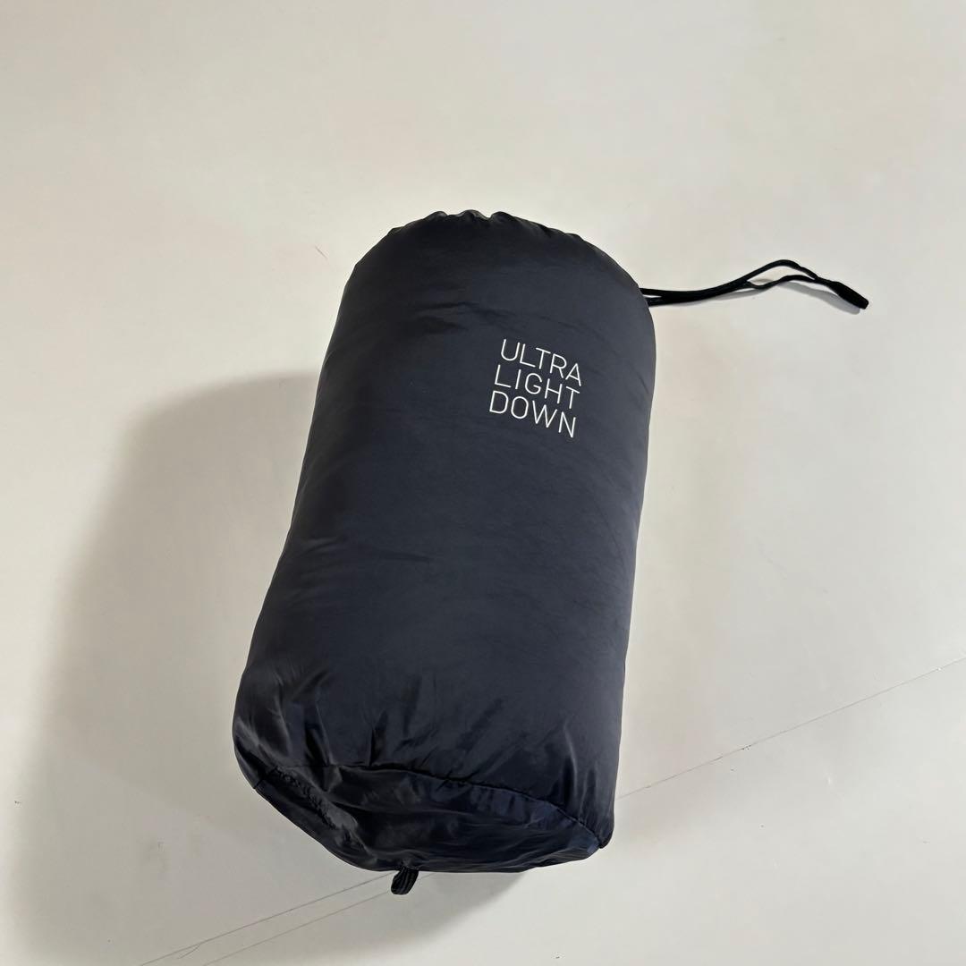 UNIQLO ユニクロ　濃紺・ネイビー系　ウルトラライト　ダウンコート　M