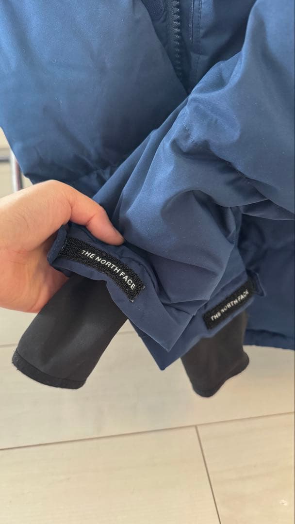 海外限定ザノースフェイスEXPLORING AIR JACKETダウンジャケット