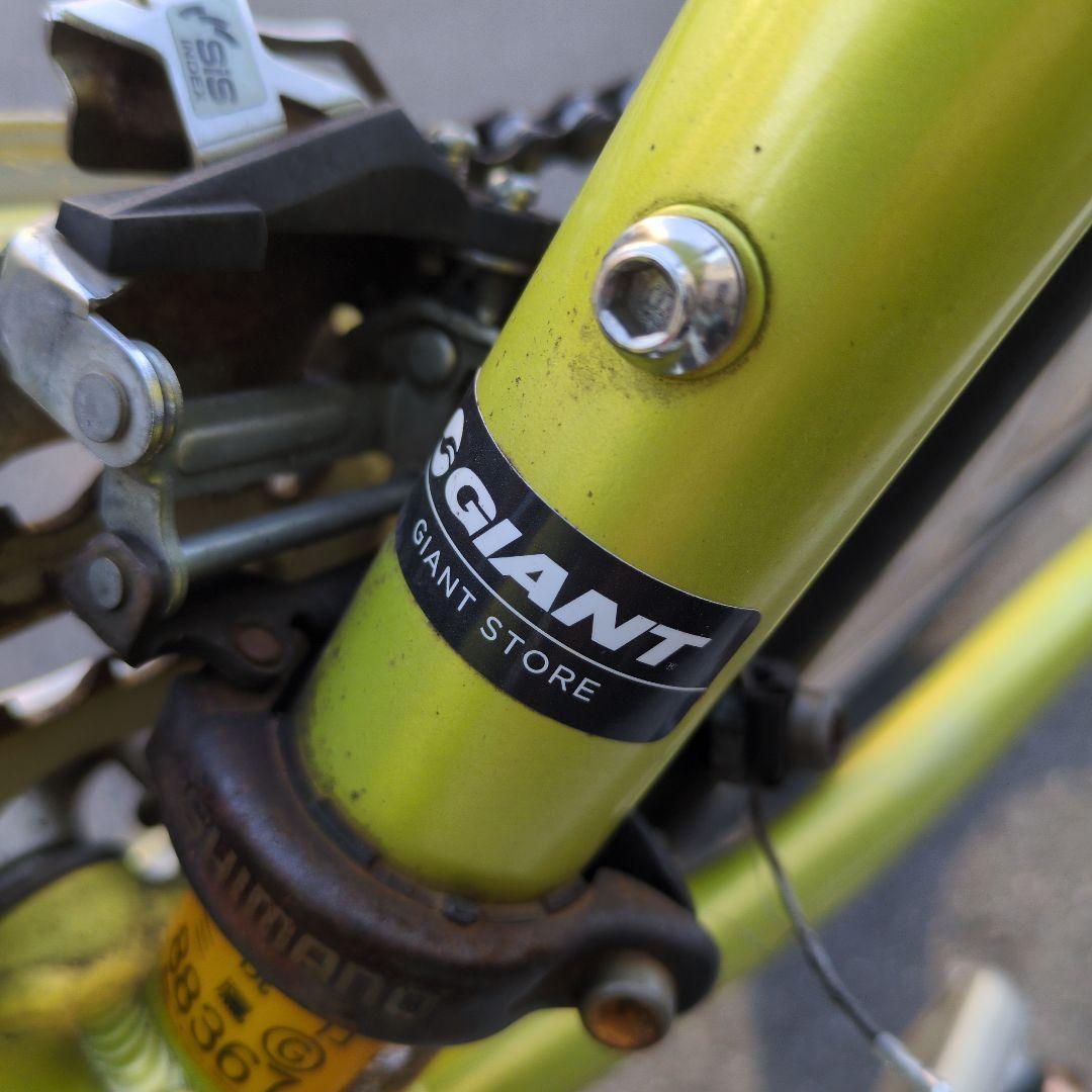 GIANT クロスバイク 3×8　ライムグリーン　杉並区引き取り限定