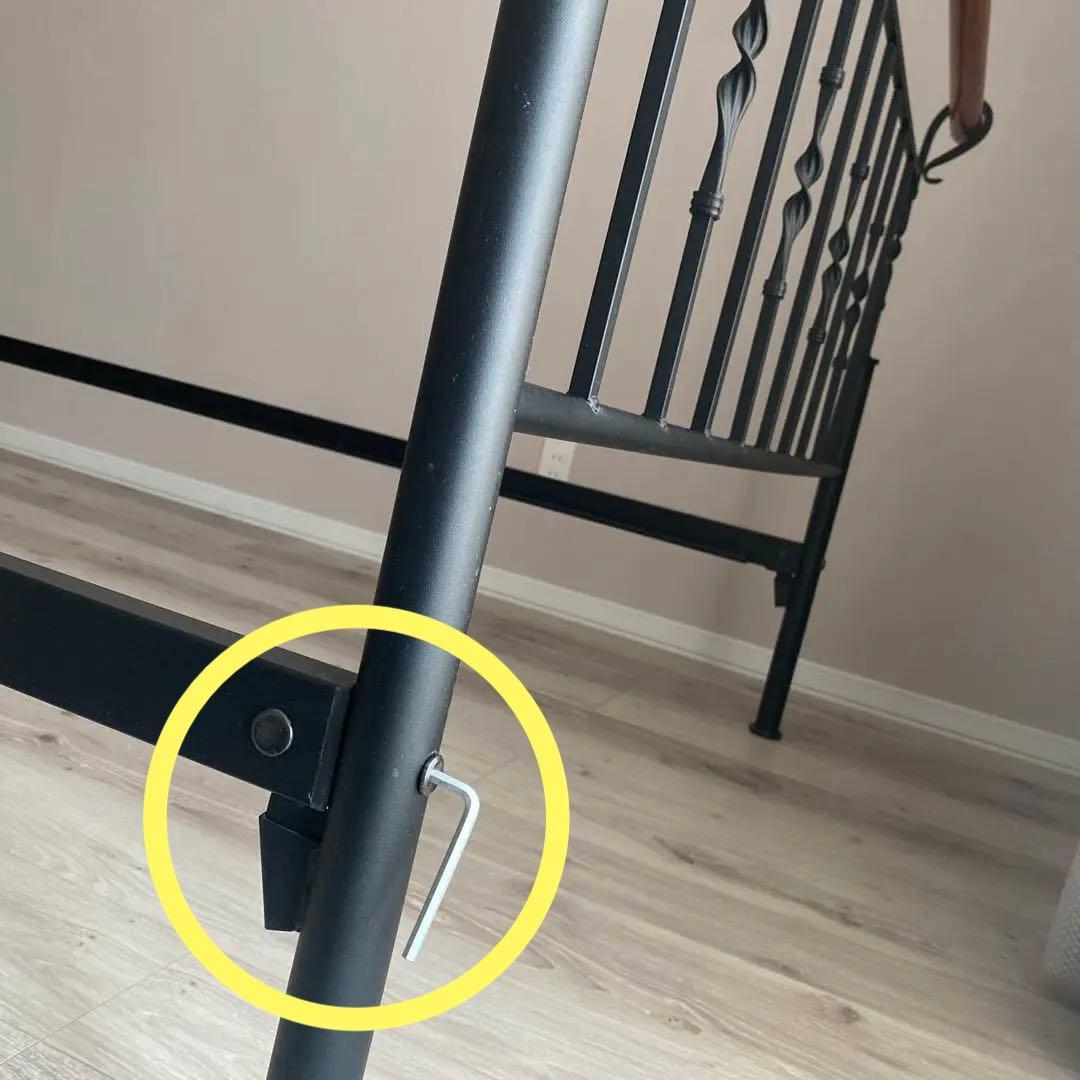 アイアン　ダブルベッド　フレーム 海外風　200 140