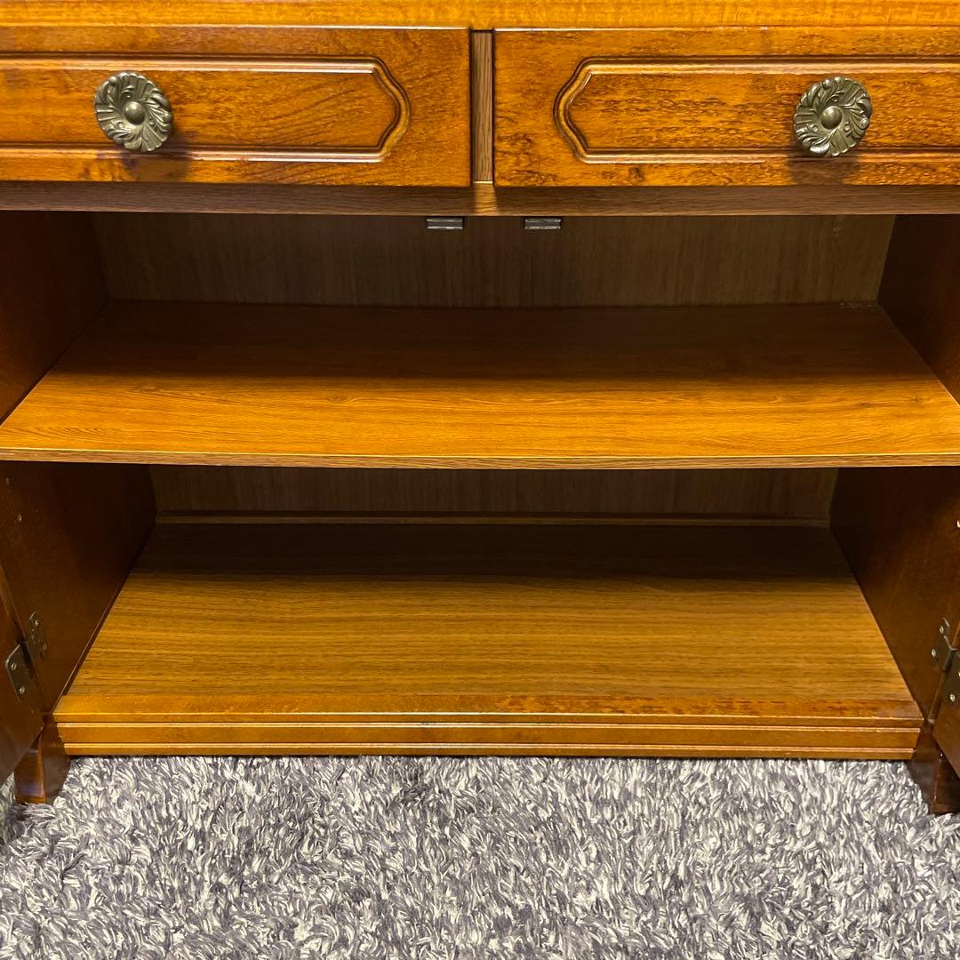 カリモク　コロニアル　チェスト