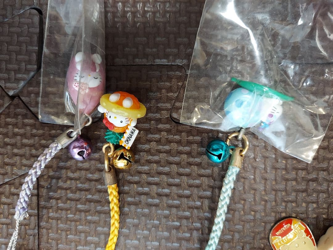 ハローキティご当地ストラップ38個セットバラ売り不可