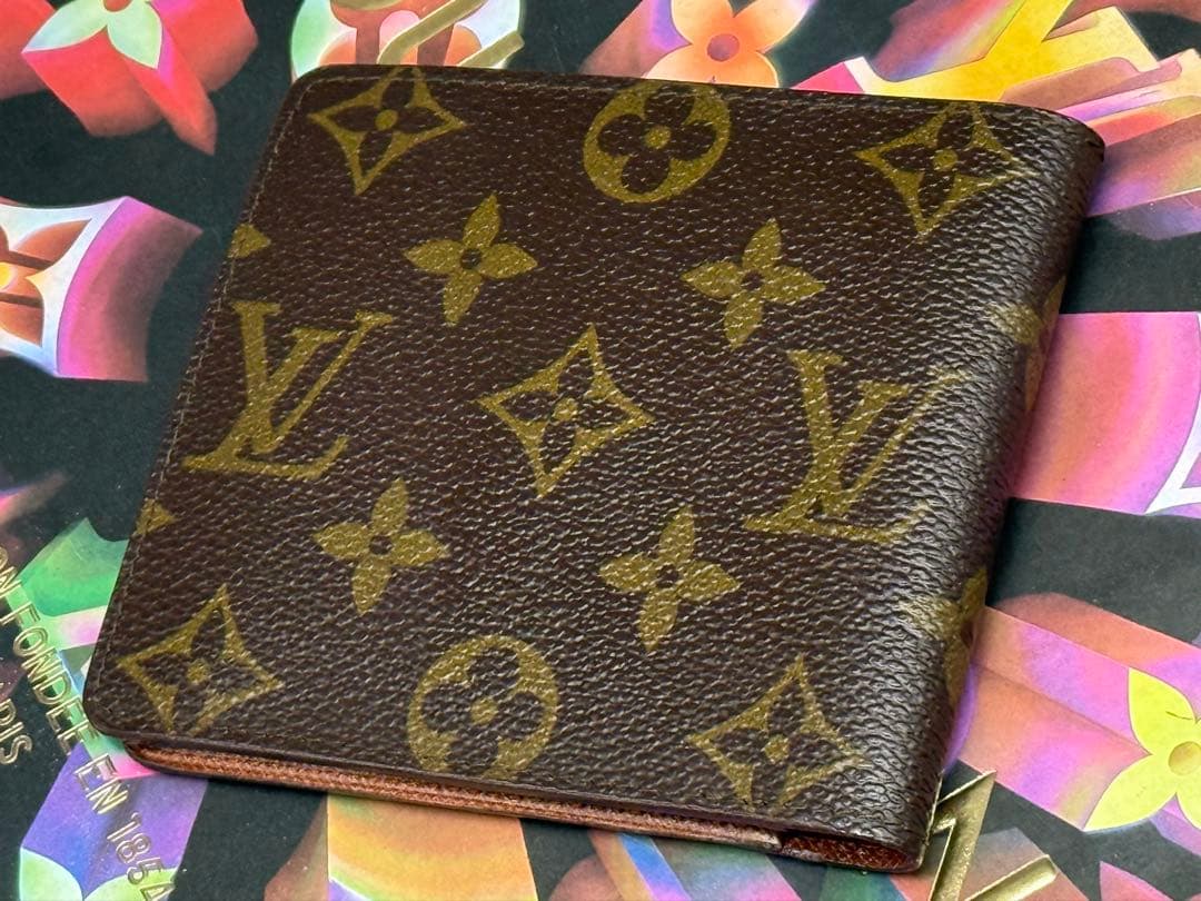 未使用！ヴィンテージ　ルイヴィトン　小銭入れ付き二つ折り財布
