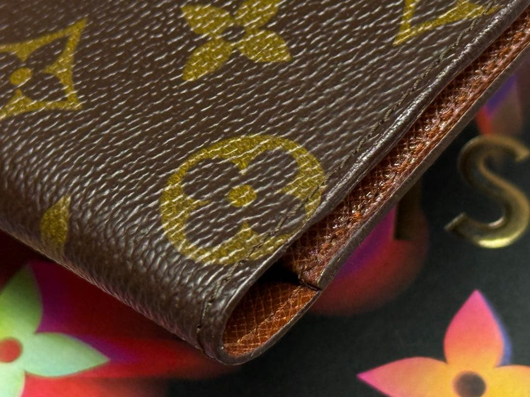 未使用！ヴィンテージ　ルイヴィトン　小銭入れ付き二つ折り財布