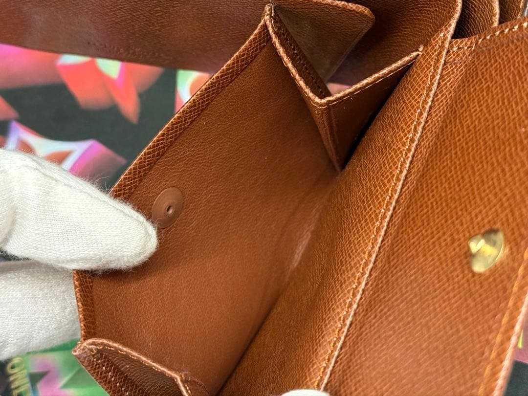 未使用！ヴィンテージ　ルイヴィトン　小銭入れ付き二つ折り財布
