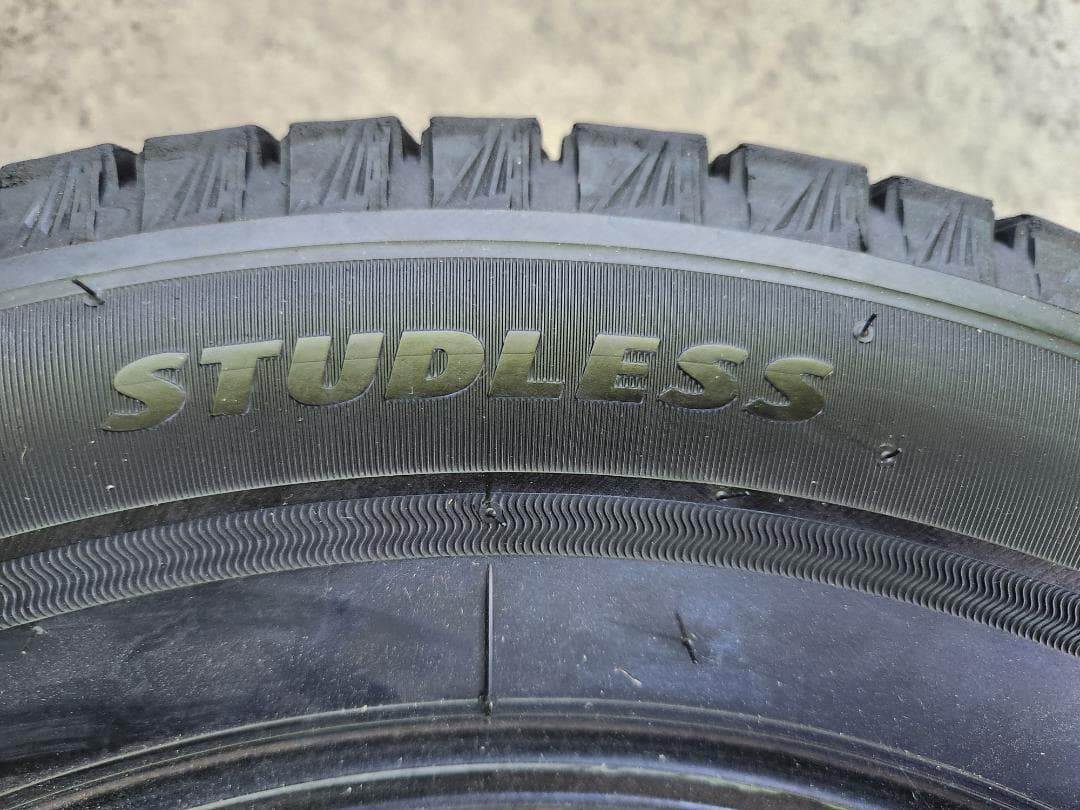 送料込☆2021年製 ブリヂストンタイヤ 185/65R15日本製☆2本