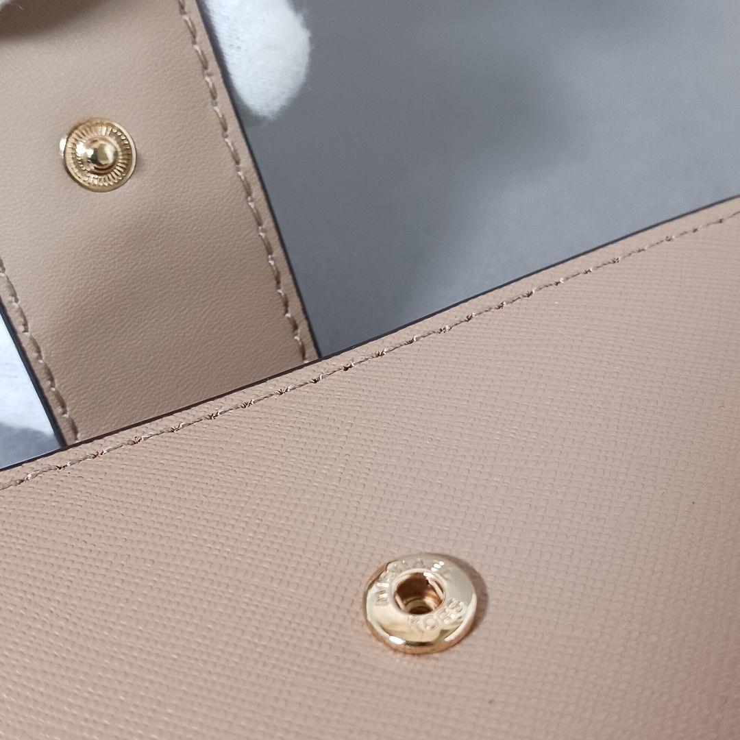 633/新品/MICHAEL KORS マイケルコース/二つ折り財布/ベージュ