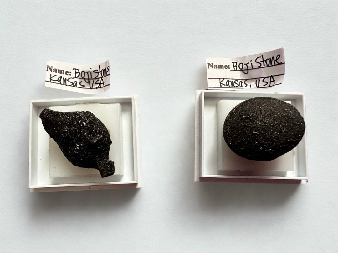 ボージャイストーン 原石 希少