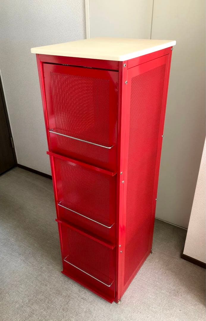 赤 スチールラック キャビネット スライド扉付　コンパートメントラック 棚 収納