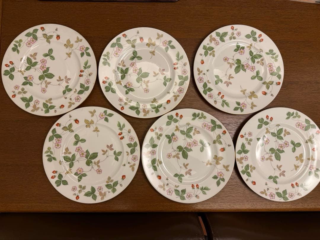 ウエッジウッドワイルドストロベリーディナー皿27cm6枚セット