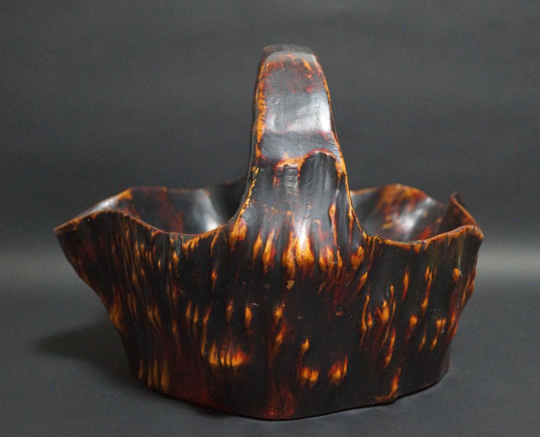 大きな自然木切株 変木 奇形木 くり抜き バスケット籠 カゴ 花籠果物籠オブジェ