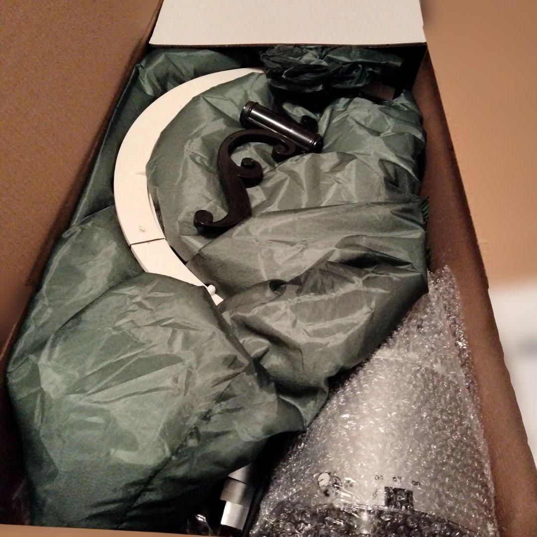 【SALE】新品クリスマスツリー　音楽と雪の演出　未使用　箱潰れあり