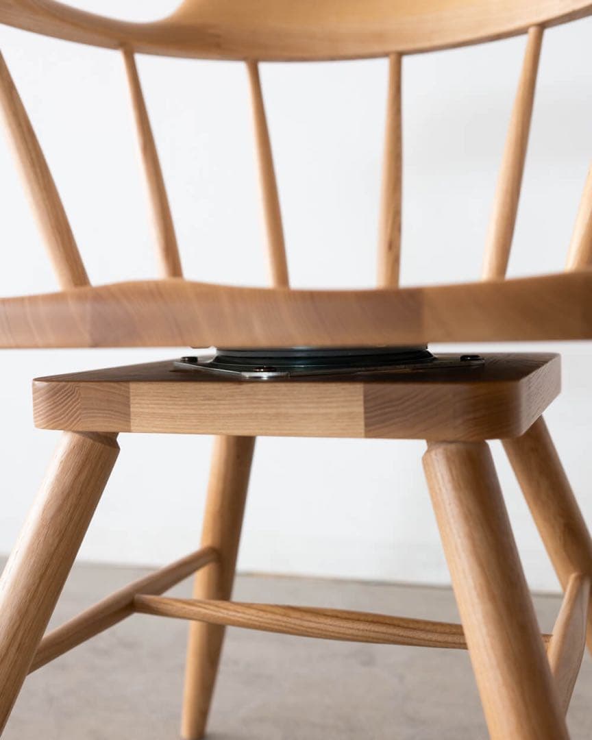 ウィンザーチェア　回転チェア　アッシュ材