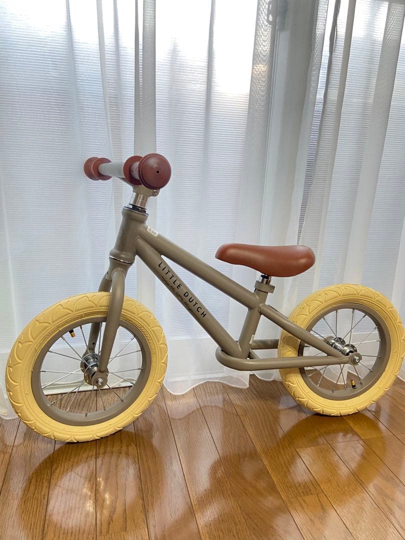【新品】LITTLE DUTCH バランスバイク グレージュ