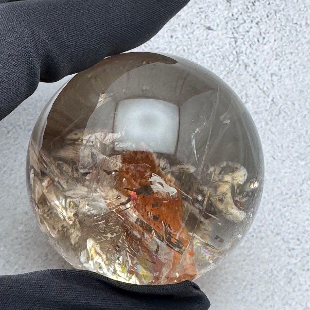 M-31虹入りクォーツインクォーツ 丸玉 天然淡スモーキー水晶スフィア　内包結晶